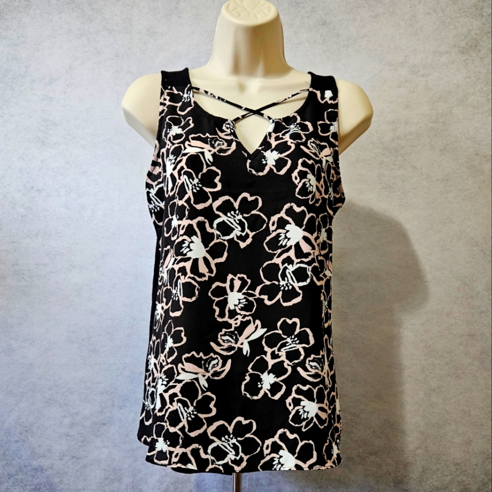 Fortune + Ivy Floral Tank Blouse - Picture 2 of 9